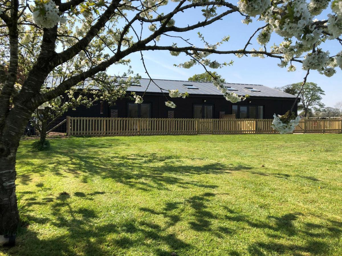 2 Barn Cottages Whitchurch  Luaran gambar